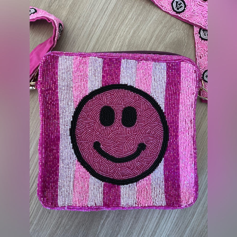 Beaded Crossbody Bag - Picture 2 of 5